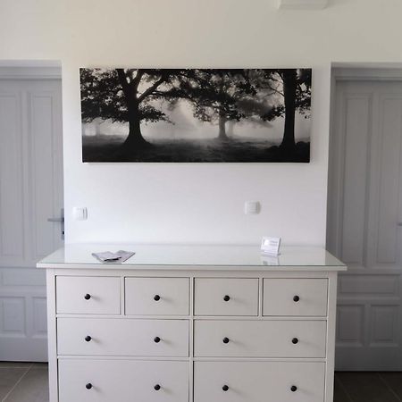 Kunfoglalas Apartmanhaz Kisujszallas Luaran gambar