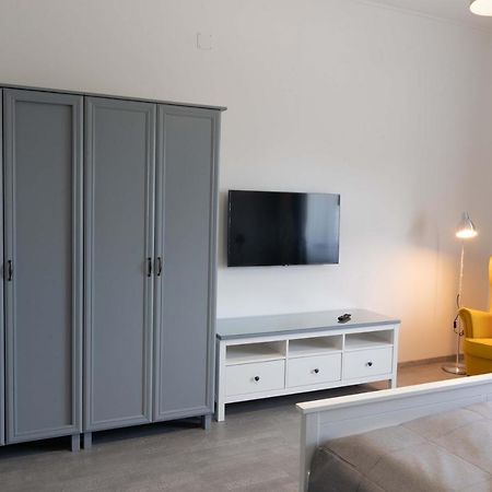 Kunfoglalas Apartmanhaz Kisujszallas Luaran gambar