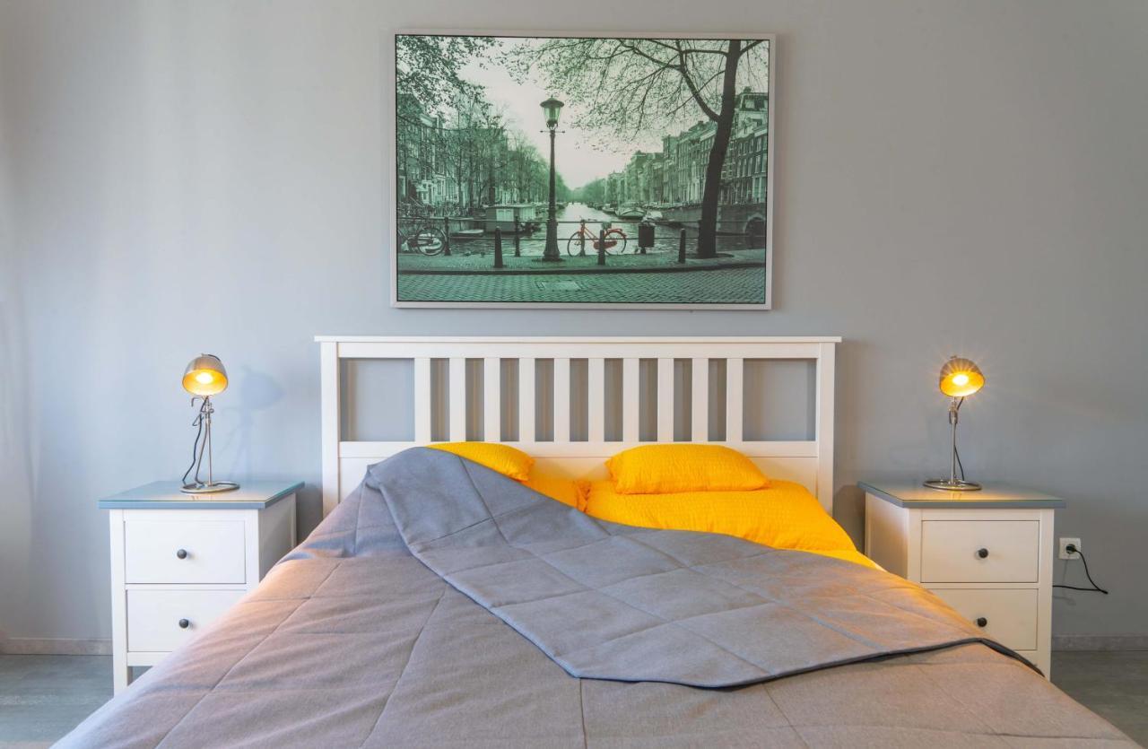 Kunfoglalas Apartmanhaz Kisujszallas Luaran gambar